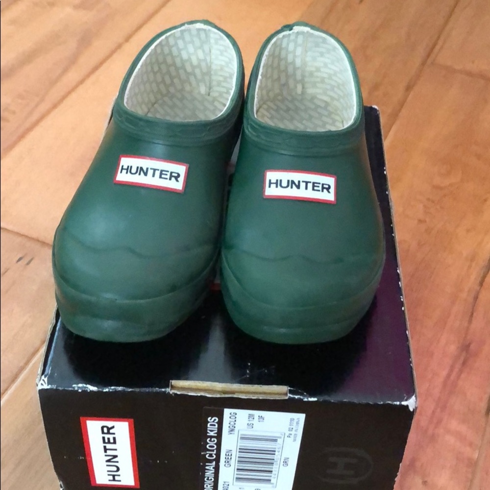 Hunter Kids’ original clogs in green